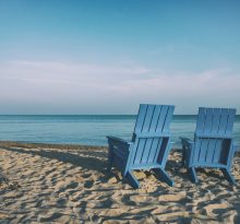 las ventajas de llevar sillas de playa a tus vacaciones